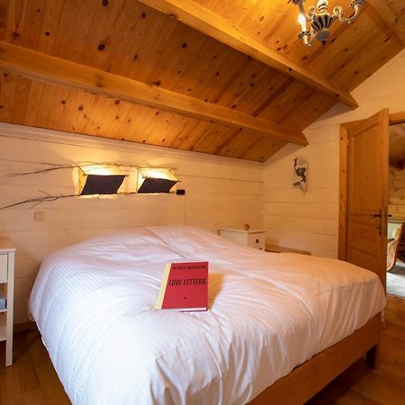 Les Avernas En Bas Romantic Getaway Lierneux ภายนอก รูปภาพ