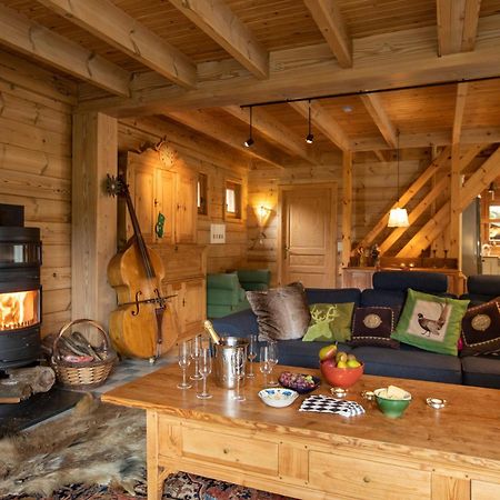 Les Avernas En Bas Romantic Getaway Lierneux ภายนอก รูปภาพ